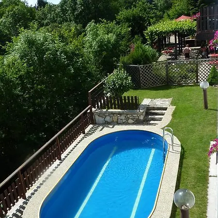 Nova Stitary